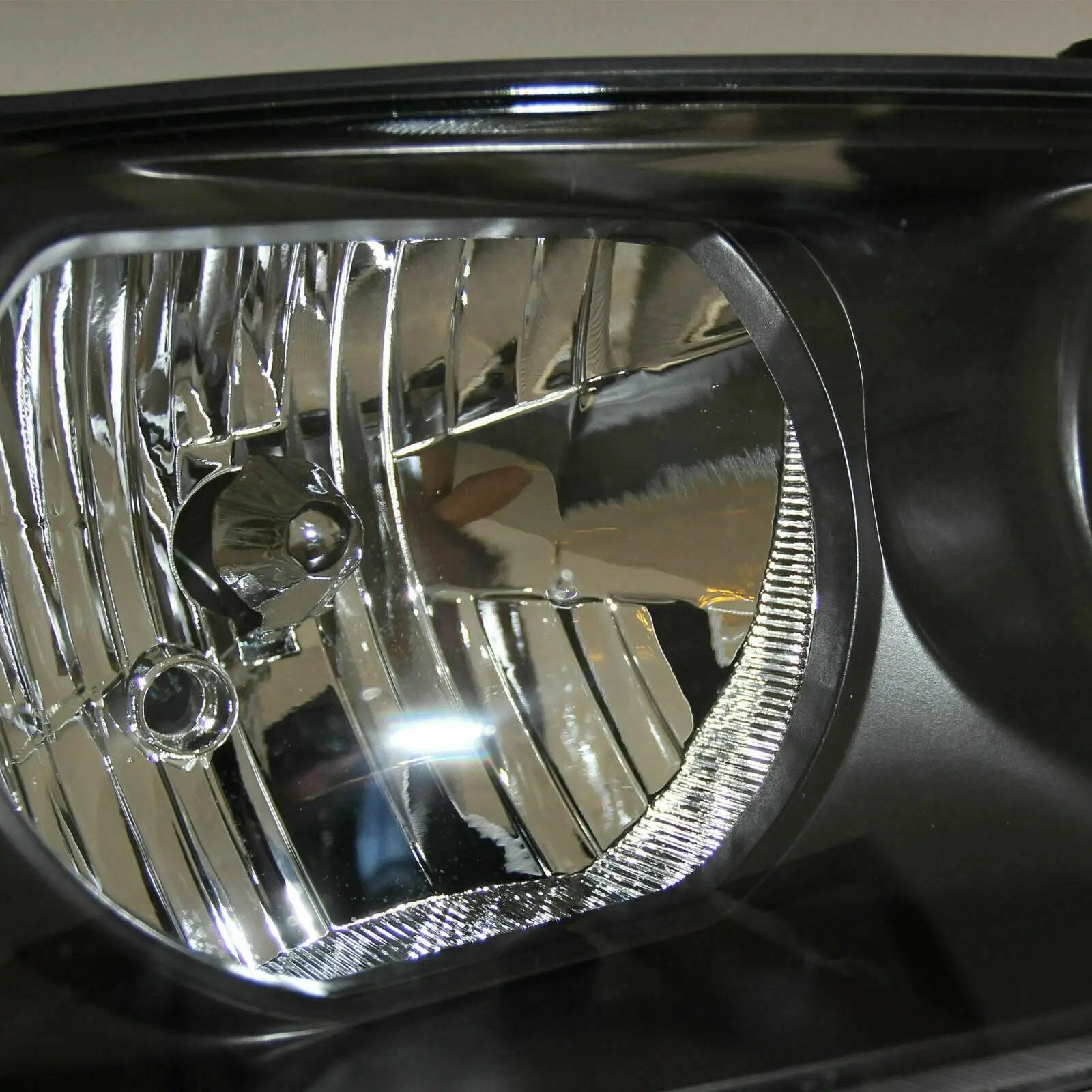 Black Halogen Headlights Headlamps w/o Bulbs for 2004-2006 Hyundai Elantra